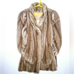 Vtg. Country Pacer"Cruelty Free Glamor" Tissavel fabric Faux Fur Coat.
